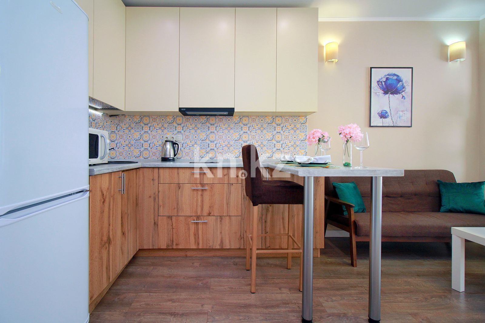 Аренда 1-комнатной квартиры посуточно, 37 м², ул. Тулебаева, дом  49/1 - ул. Гоголя - Аренда  однокомнатных квартир посуточно в Алматы фото 3 из 4