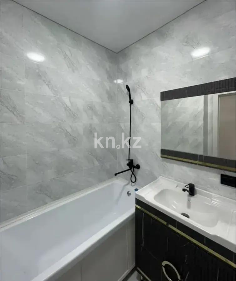 Продажа 2-комнатной квартиры, 38 м², ул. Ашимова, дом  1/5б в Алматы - фото 3