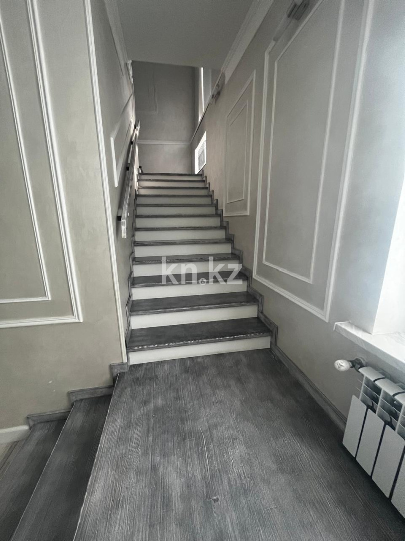 Продажа 7-комнатного дома, 220 м² - Продажа пятикомнатных и более домов, коттеджей в Алматы фото 15 из 27