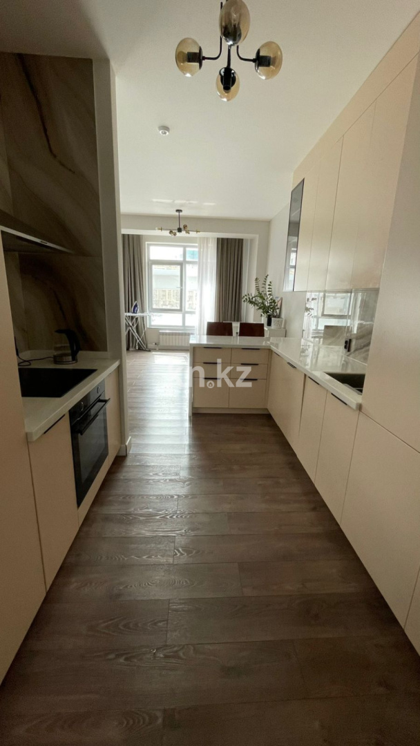 Продажа 4-комнатной квартиры, 130 м² в Астане - фото 6