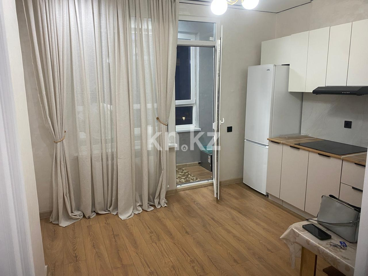 Аренда 1-комнатной квартиры, 38 м² в Алматы