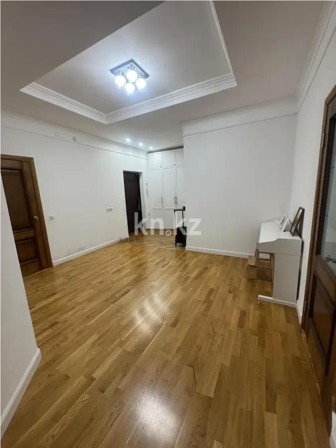 Продажа 4-комнатной квартиры, 138 м², пр. Кабанбай батыра, дом  7/2 в Астане - фото 5