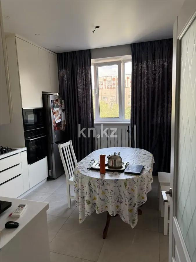 Продажа 3-комнатной квартиры, 80 м², мкр-н Аксай-4, дом  22 - Продажа квартир в Алматы фото 4 из 7