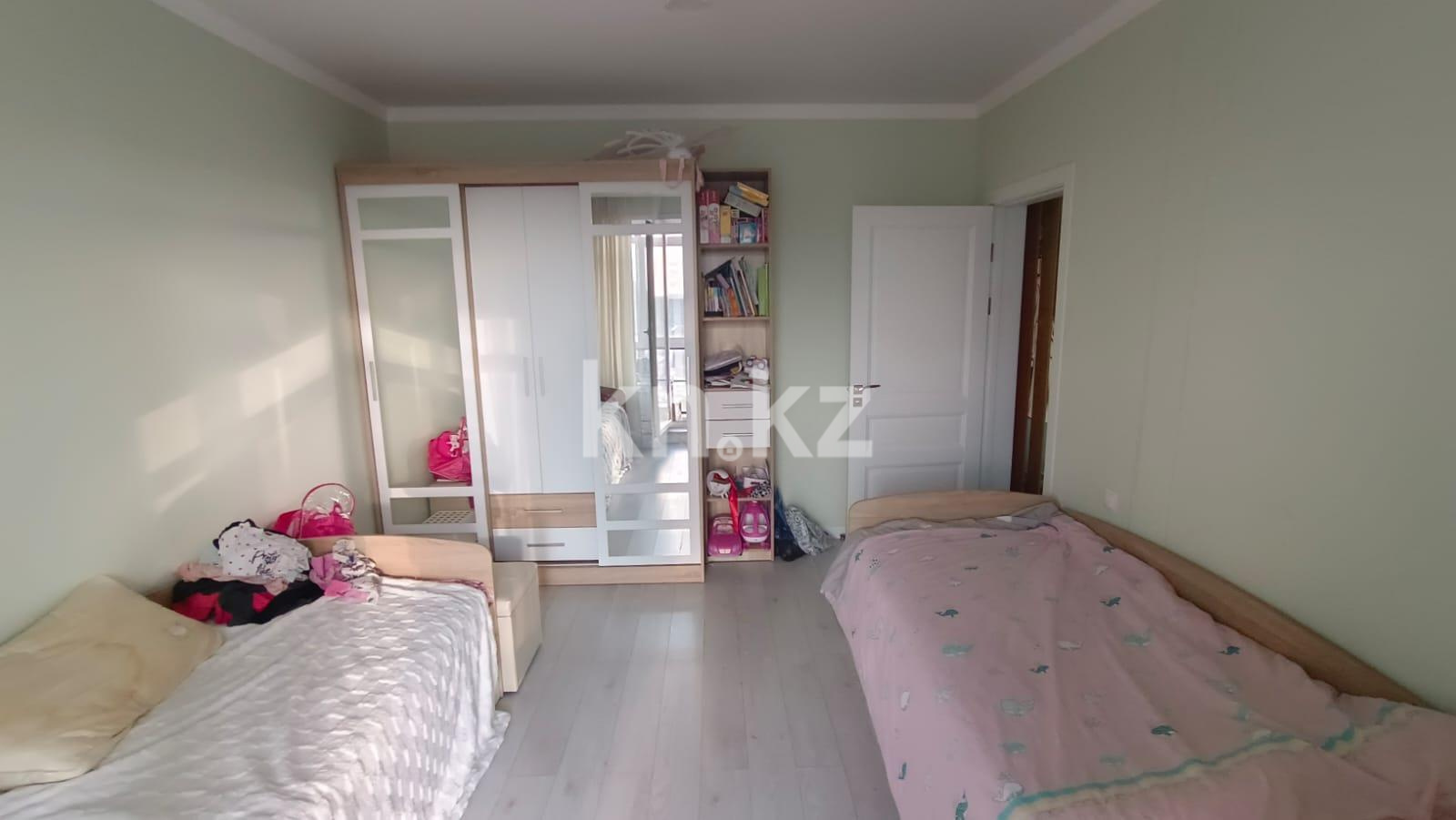 Продажа 3-комнатной квартиры, 84 м², ул. Сатыбалдина - Продажа  трехкомнатных квартир в Караганде фото 3 из 11