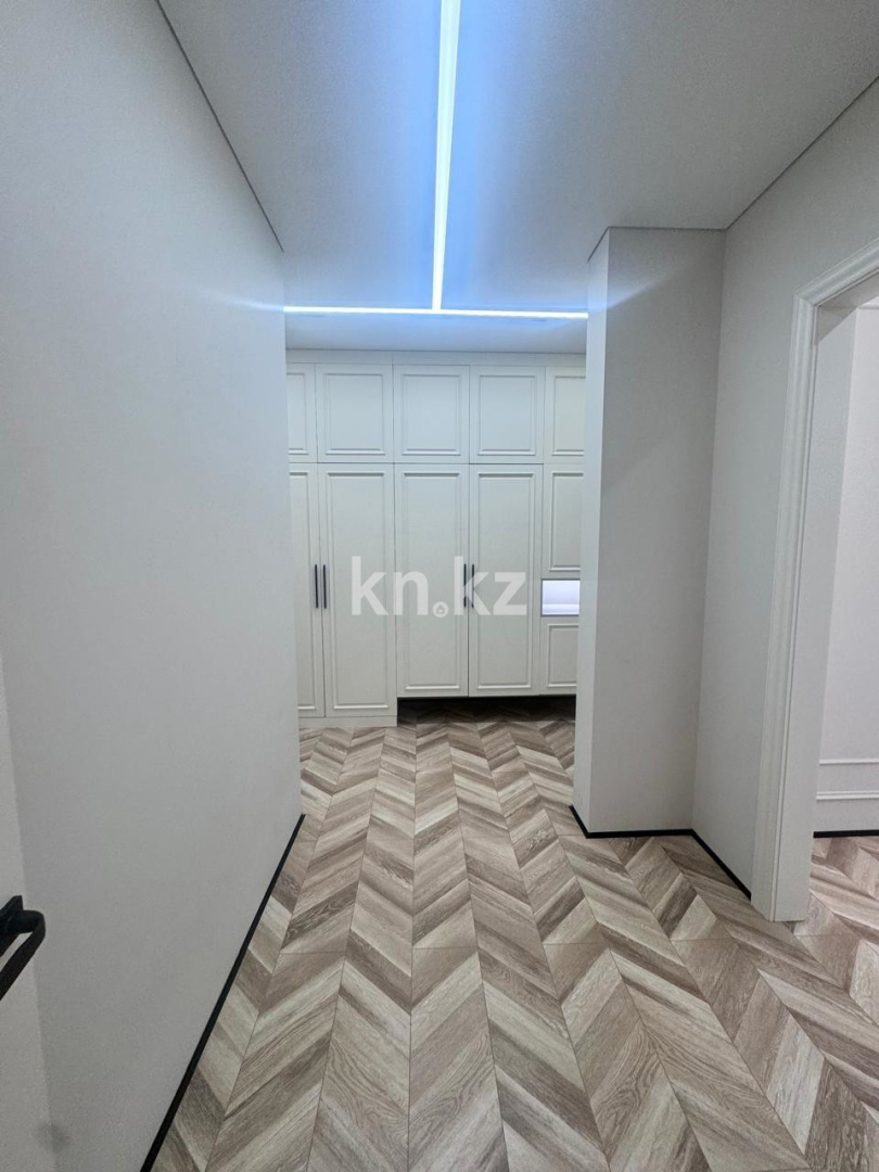 Продажа 3-комнатной квартиры, 92 м², пр. Туран, дом  52/5, 52/6, 52/7 в Астане - фото 4