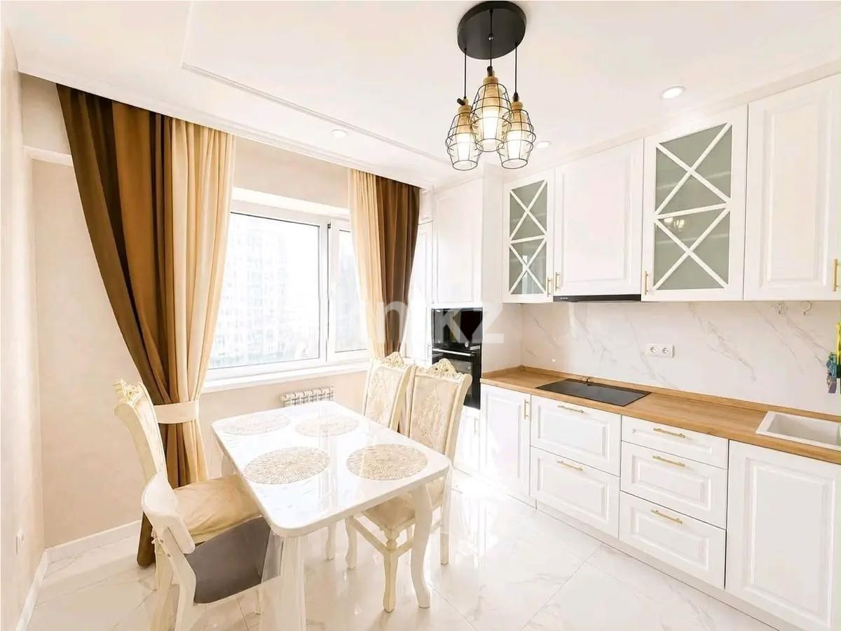 Продажа 3-комнатной квартиры, 83.7 м² в Алматы - фото 3