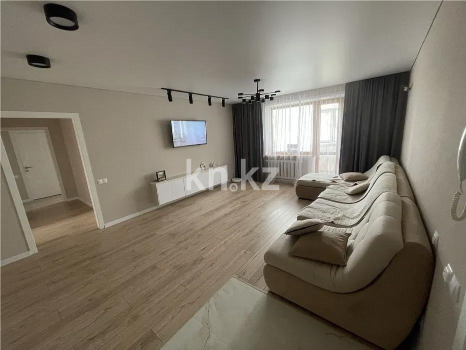 Продажа 4-комнатной квартиры, 84 м², ул. 40-летия Победы, дом  72 - Продажа квартир в Шахтинске без посредников фото 1 из 7