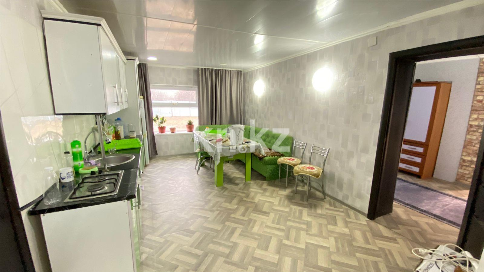 Продажа 4-комнатного дома, 110 м², ул. Карпатская, дом  15 - Продажа домов, коттеджей в Караганде с фото фото 6 из 16