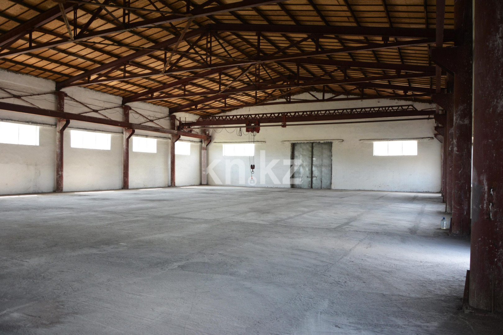 Аренда , 35000 м², ул. Западная промзона - Аренда баз, складов и промышленной недвижимости в Караганде без посредников фото 1 из 12