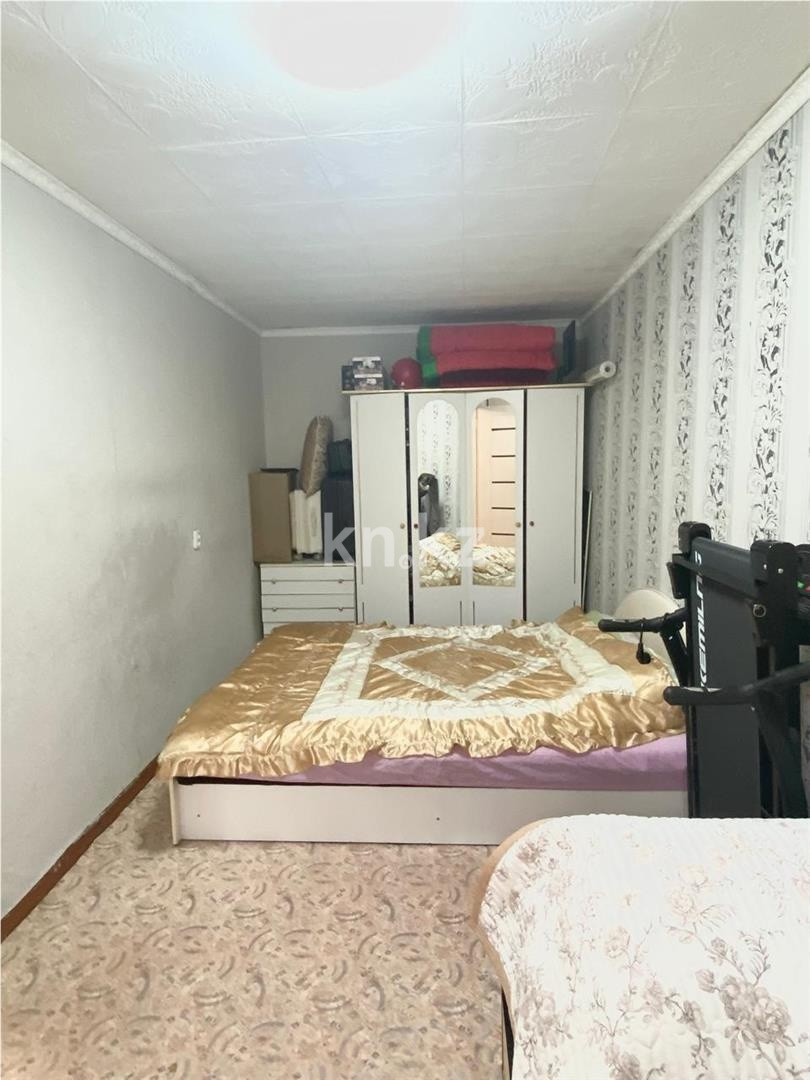 Продажа 2-комнатной квартиры, 45 м² - Продажа двухкомнатных квартир в панельном доме в Караганде - страница 6 фото 4 из 11