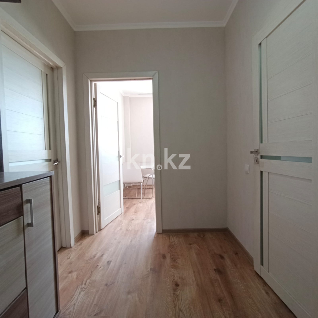 Аренда 1-комнатной квартиры, 40 м² - Недвижимость в Астане - страница 7 фото 10 из 11