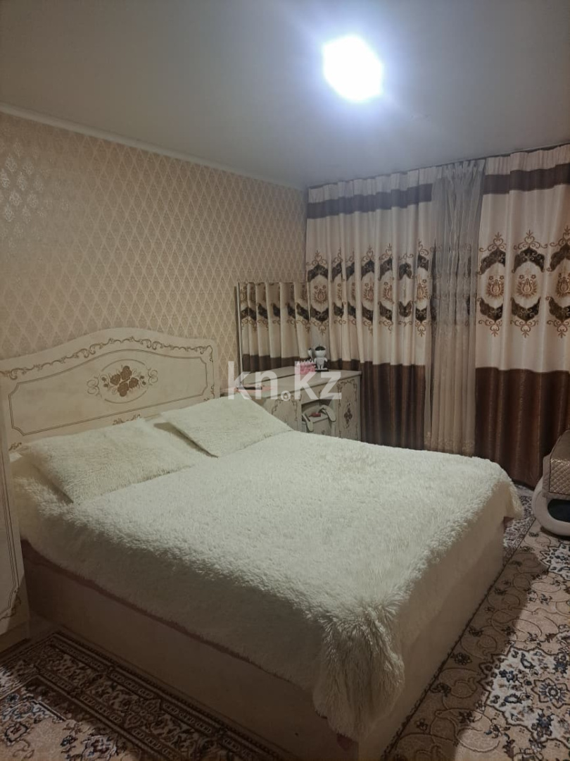 Аренда 2-комнатной квартиры, 48 м², 16микрарайон, дом  2 - Аренда квартир помесячно в Казахстане фото 2 из 7