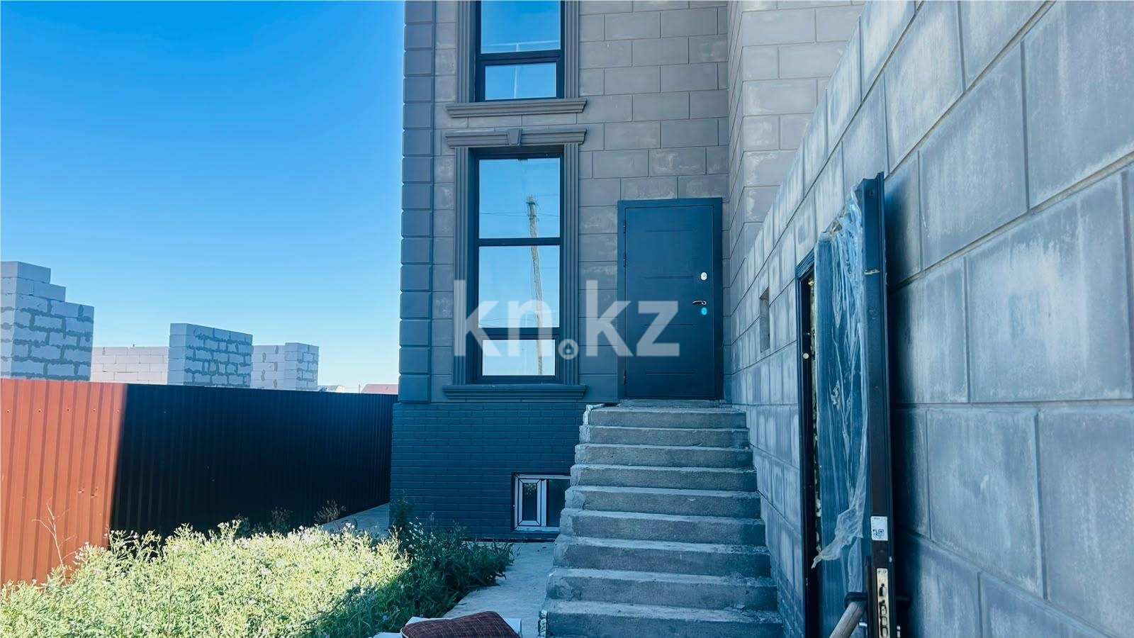 Продажа 5-комнатного дома, 211.5 м² - Продажа домов, коттеджей на Юго-Востоке Караганды фото 2 из 21