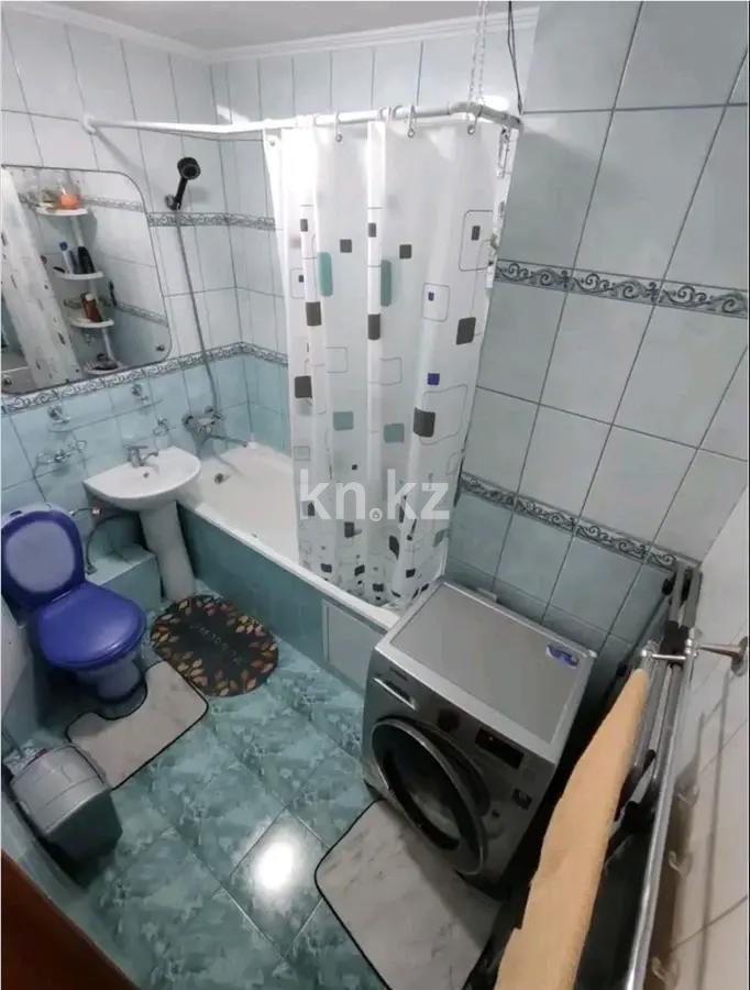 Продажа 2-комнатной квартиры, 46 м², мкр-н 2, дом  24 в Алматы - фото 4