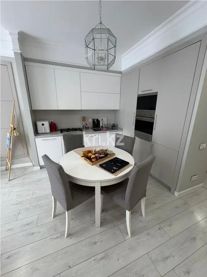 Продажа 2-комнатной квартиры, 61 м² в Алматы - фото 3