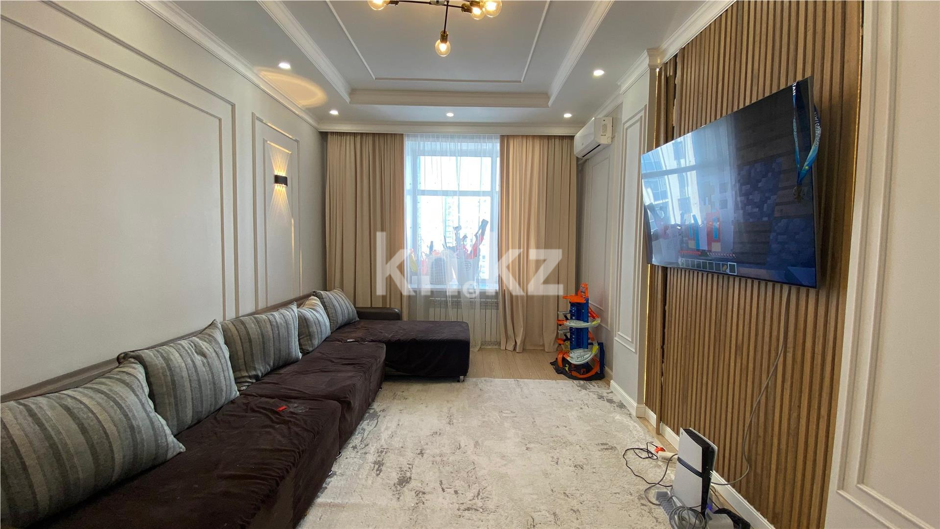 Продажа 2-комнатной квартиры, 65 м², пр. Кабанбай батыра - Продажа квартир в Астане фото 1 из 8