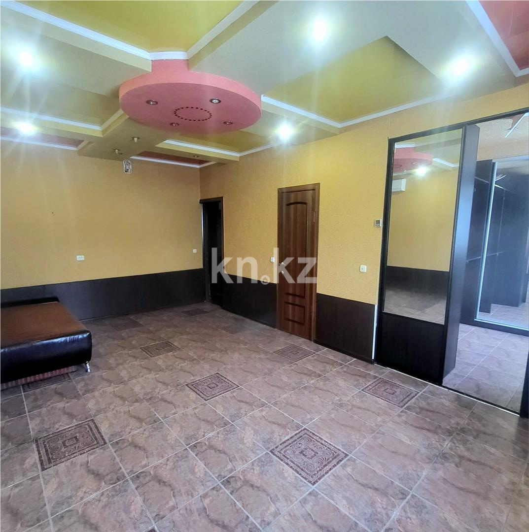 Продажа 7-комнатного дома, 215 м² - Продажа недвижимости в Темиртау - страница 7 фото 6 из 31