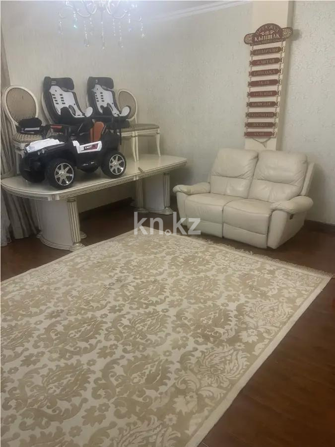 Продажа 3-комнатной квартиры, 79 м², ул. Сейфуллина, дом  41 - Продажа квартир в Астане фото 1 из 6