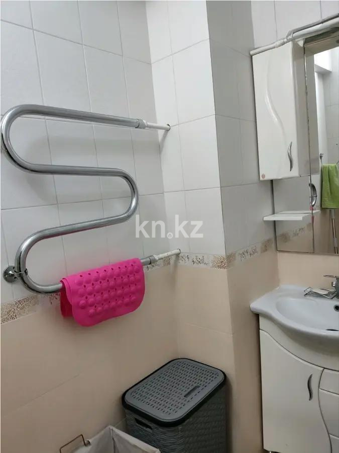 Продажа 3-комнатной квартиры, 70 м², мкр-н Мамыр-1, дом  4 в Алматы - фото 6