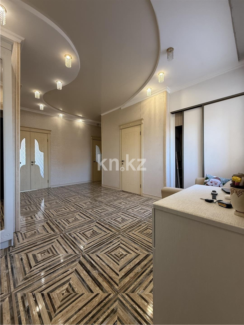 Продажа 5-комнатного дома, 450 м² в Караганде - фото 23