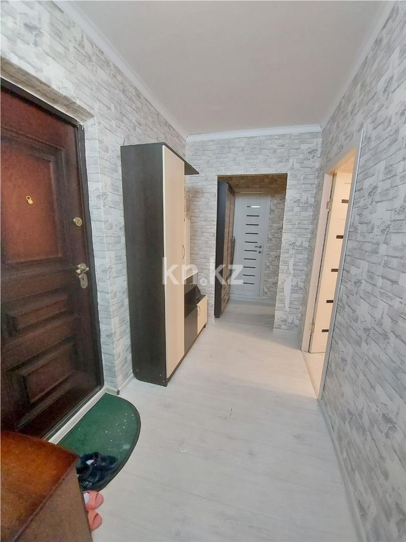 Продажа 2-комнатной квартиры, 52 м², мкр-н Шахтерский, дом  115 - Продажа квартир в Караганде фото 13 из 15