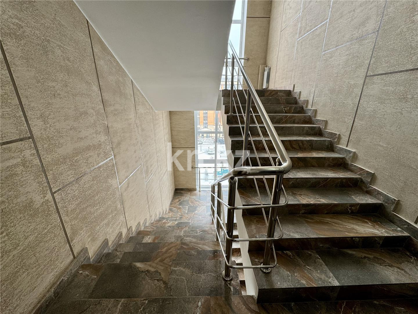 Продажа 3-комнатной квартиры, 117 м², ул. Гоголя - Продажа  трехкомнатных квартир в Караганде фото 3 из 13