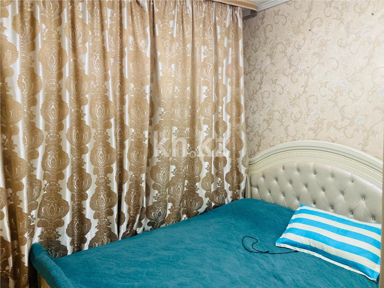 Продажа 2-комнатной квартиры, 41 м², ул. Дюсембекова - Продажа квартир в Караганде фото 1 из 9