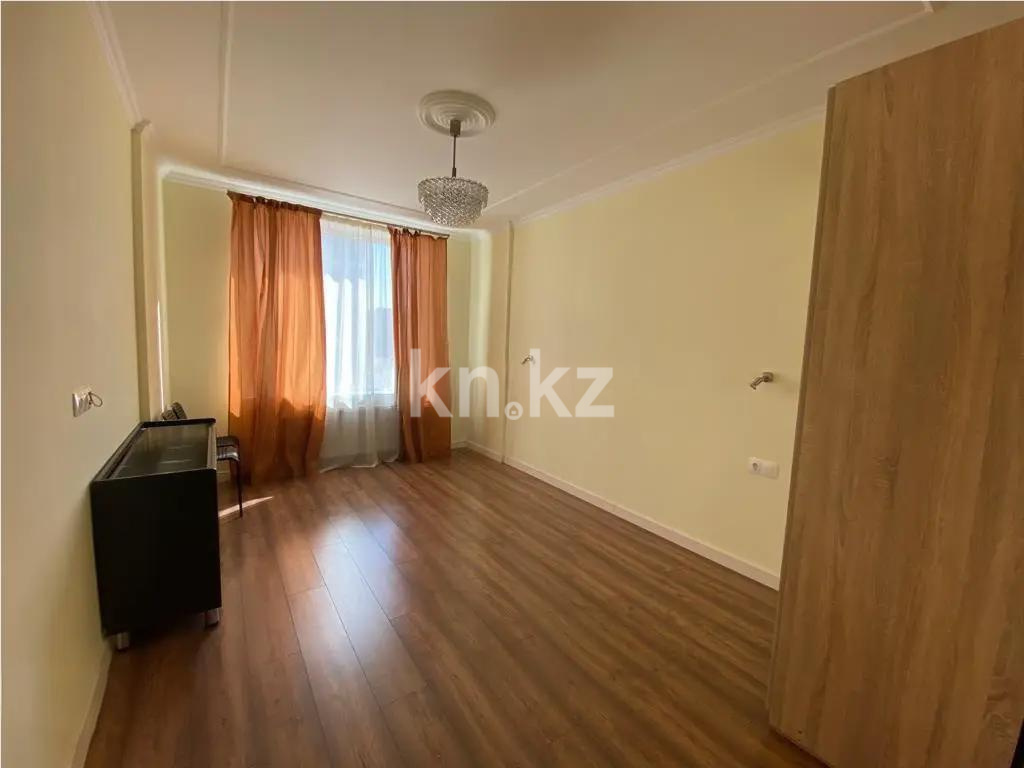 Продажа 3-комнатной квартиры, 77.2 м² в Астане - фото 2