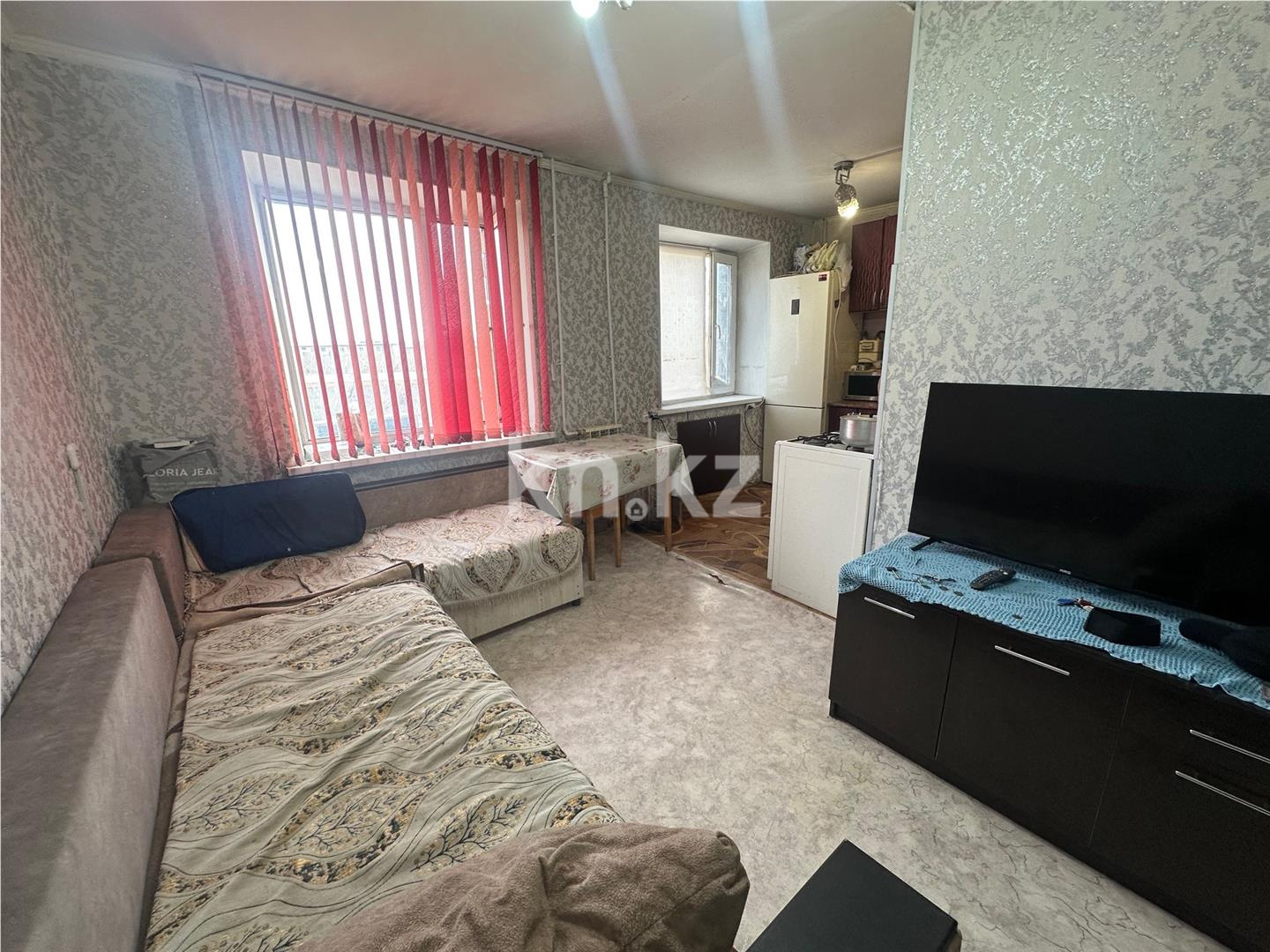 Продажа 4-комнатной квартиры, 64 м², пр. Назарбаева - Продажа  четырехкомнатных квартир в Караганде фото 5 из 10