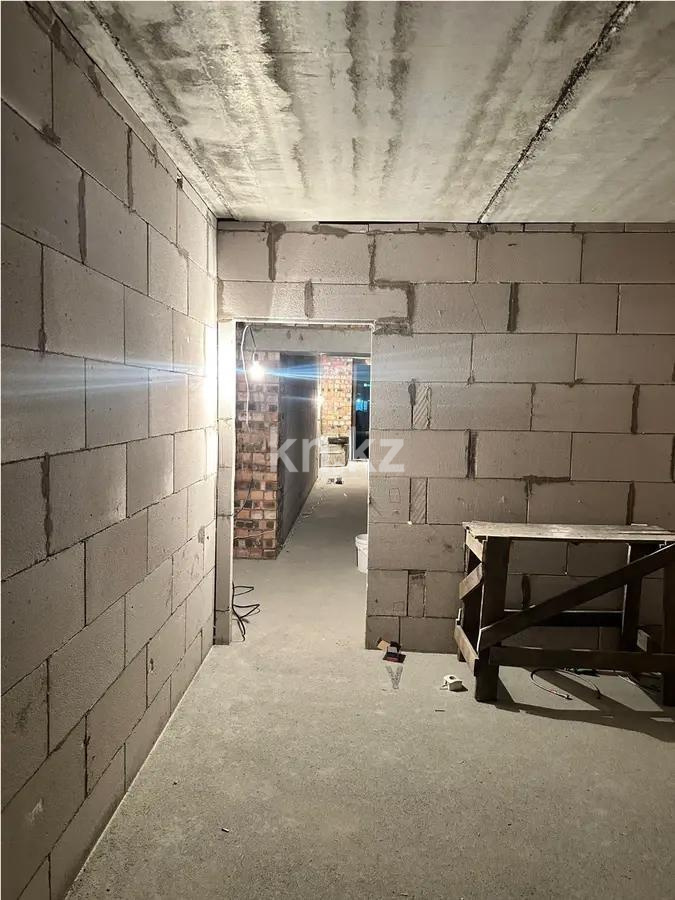 Продажа 1-комнатной квартиры, 43 м², ул. Тынышбайулы, дом  6 стр в Астане