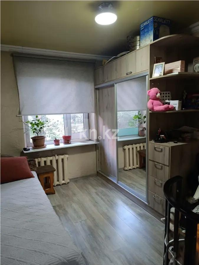 Продажа 3-комнатной квартиры, 65 м², мкр-н 22, дом  34 в Караганде - фото 2