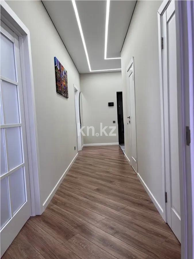 Продажа 2-комнатной квартиры, 70 м², ул. Нажимеденова, дом  7 в Астане - фото 7