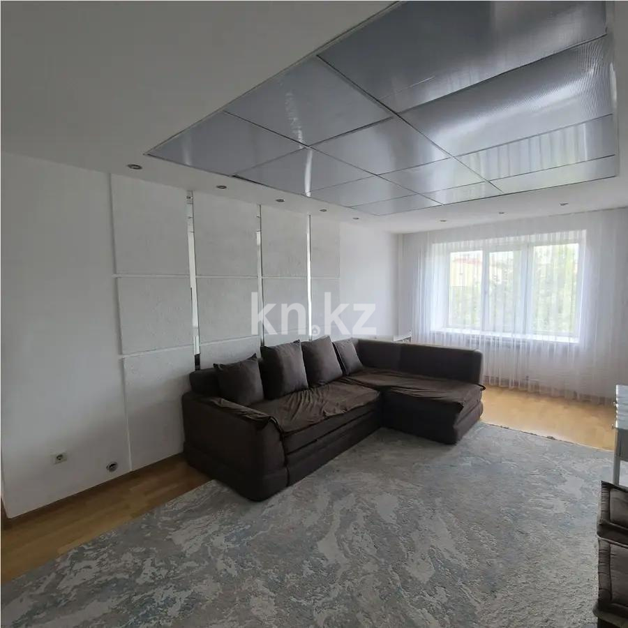 Продажа 3-комнатной квартиры, 66 м², ул. Сатыбалдина - Продажа  трехкомнатных квартир в Караганде с фото фото 1 из 6