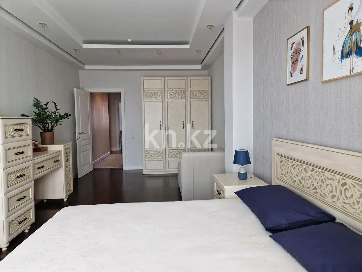 Продажа 4-комнатной квартиры, 130 м², пр. Кабанбай батыра, дом  11 в Астане - фото 4