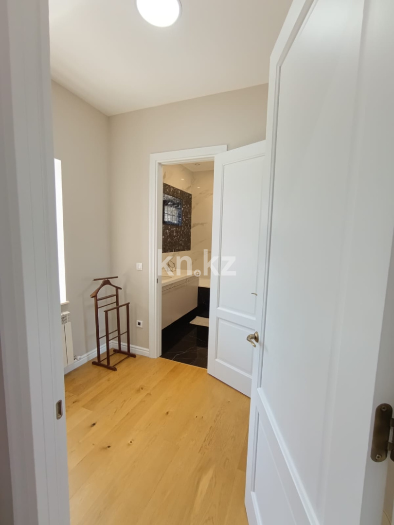 Аренда 4-комнатной квартиры, 175 м², ул. Карашаш Ана, дом  21 - Продажа квартир в Балхаше фото 9 из 40