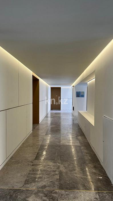Продажа 5-комнатной квартиры, 237 м² - Недвижимость в Алматы фото 12 из 17