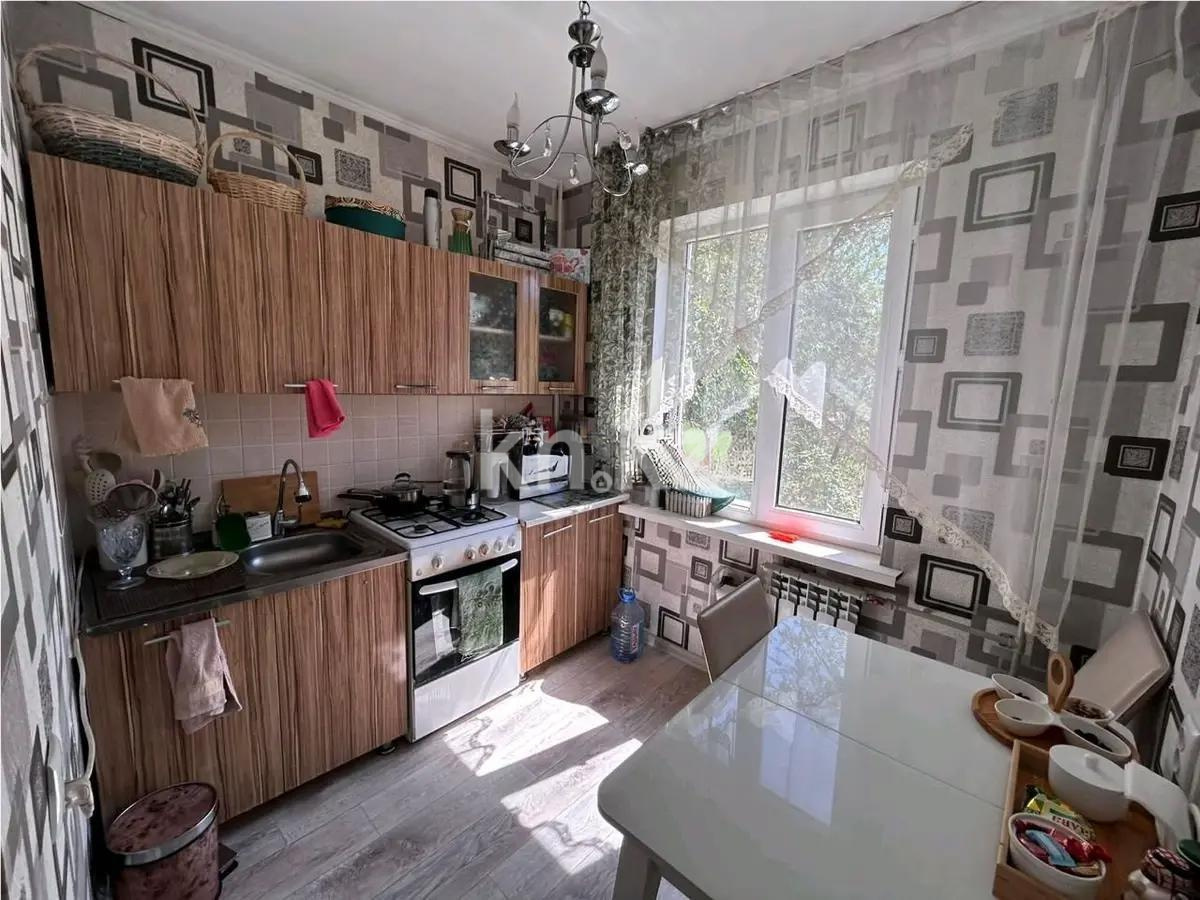 Продажа 2-комнатной квартиры, 43 м², бул. Бухар Жырау, дом  75/1 в Алматы - фото 3 Продажа 2-комнатной квартиры, 43 м², бул. Бухар Жырау, дом  75/1 в Алматы - фото 3