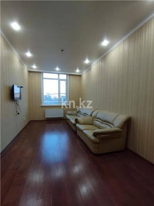 Продажа 1-комнатной квартиры, 38 м², ул. Байтурсынова, дом  32/1 в Астане