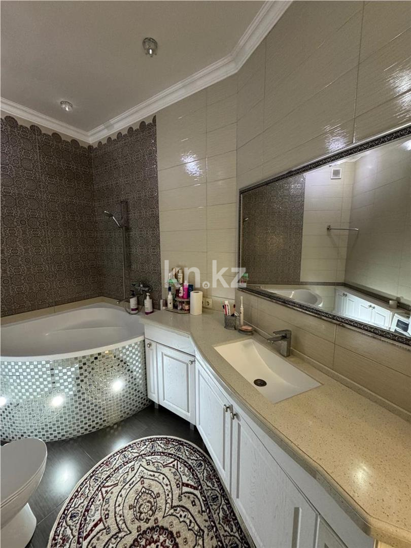 Продажа 3-комнатной квартиры, 80 м², ул. Ботаническая - Продажа квартир в Караганде фото 12 из 20