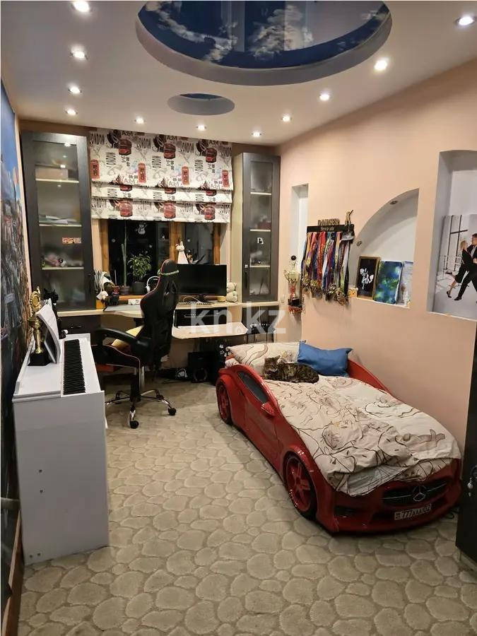 Продажа 5-комнатной квартиры, 102 м², мкр-н 10, дом  13 в Алматы - фото 5