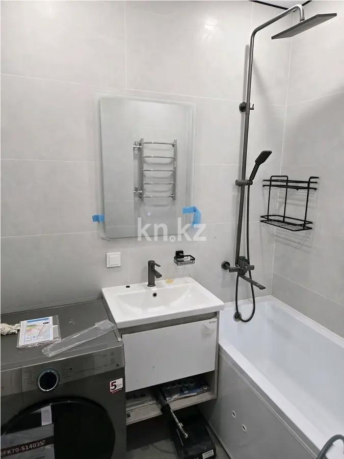 Продажа 3-комнатной квартиры, 76 м², мкр-н Жетысу-2, дом  47 в Алматы - фото 2