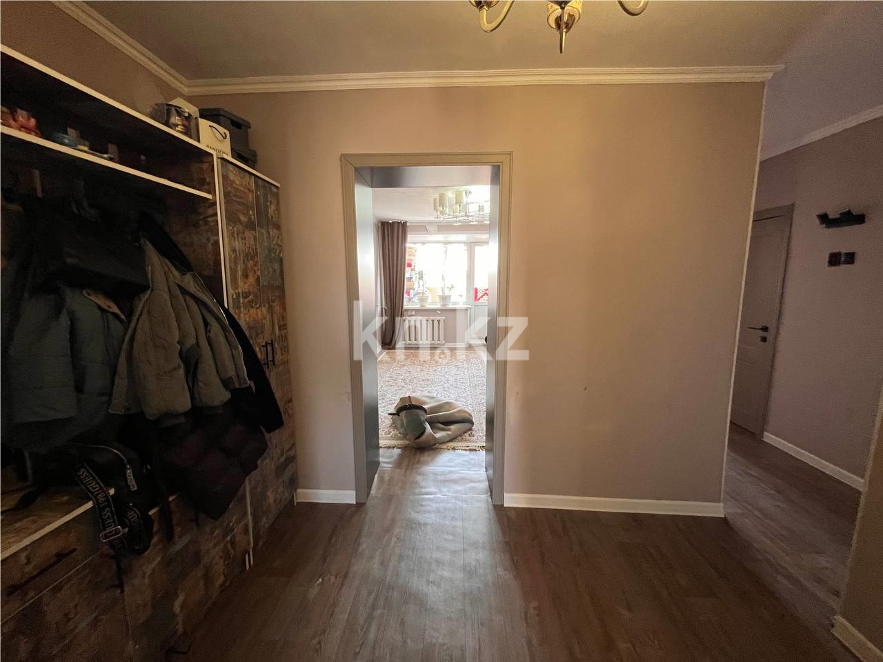 Продажа 3-комнатной квартиры, 56 м², ул. Керамическая - Продажа  трехкомнатных квартир в Караганде фото 15 из 16