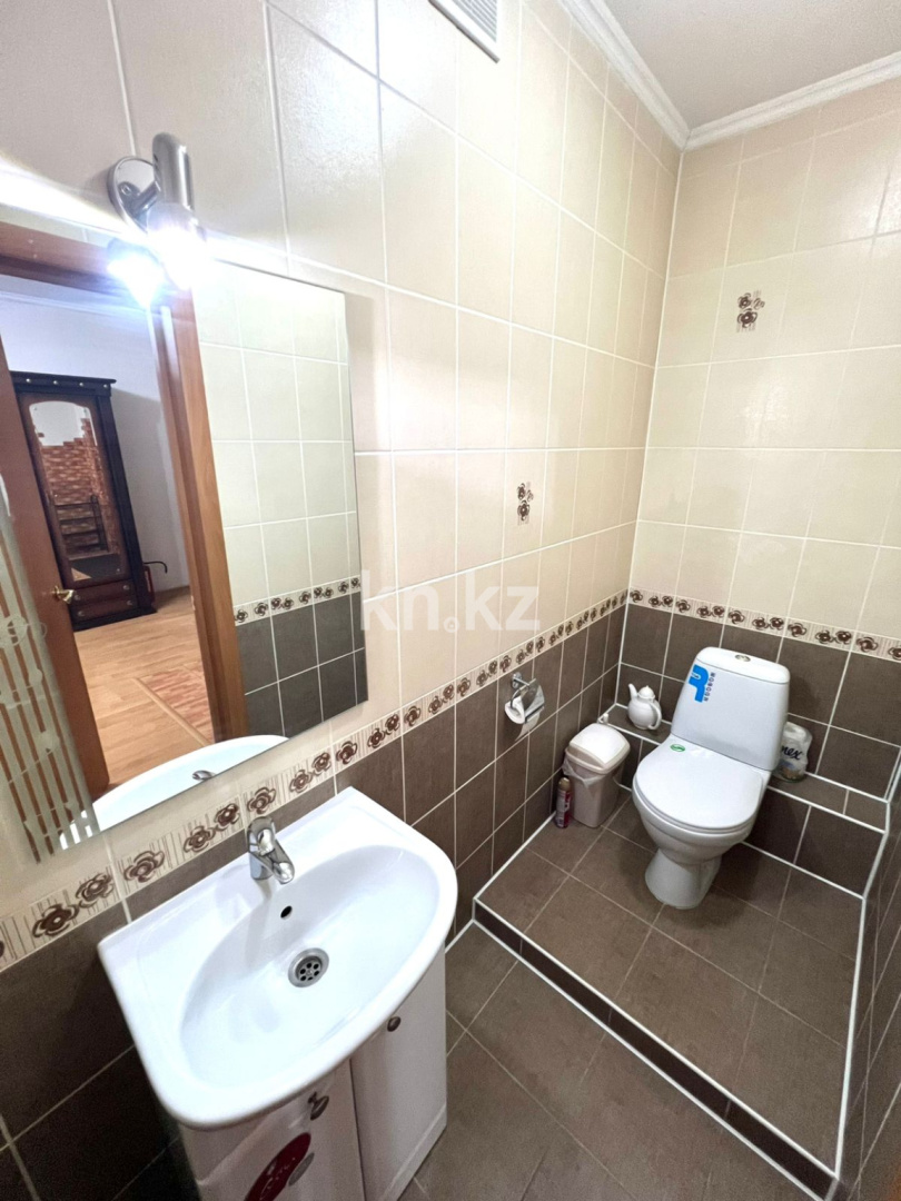 Продажа 5-комнатной квартиры, 200 м², пр. Абая, дом  45/2 - Республики - Продажа  пятикомнатных квартир в Астане фото 20 из 24