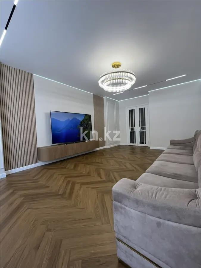 Продажа 4-комнатной квартиры, 140 м² в Астане