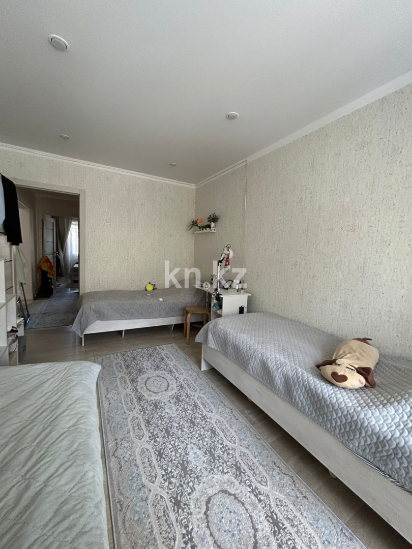Продажа 3-комнатной квартиры, 69 м², ул. Куйши Дина, дом  39/1 - пр. Кудайбердыулы - Продажа квартир в Астане фото 1 из 10