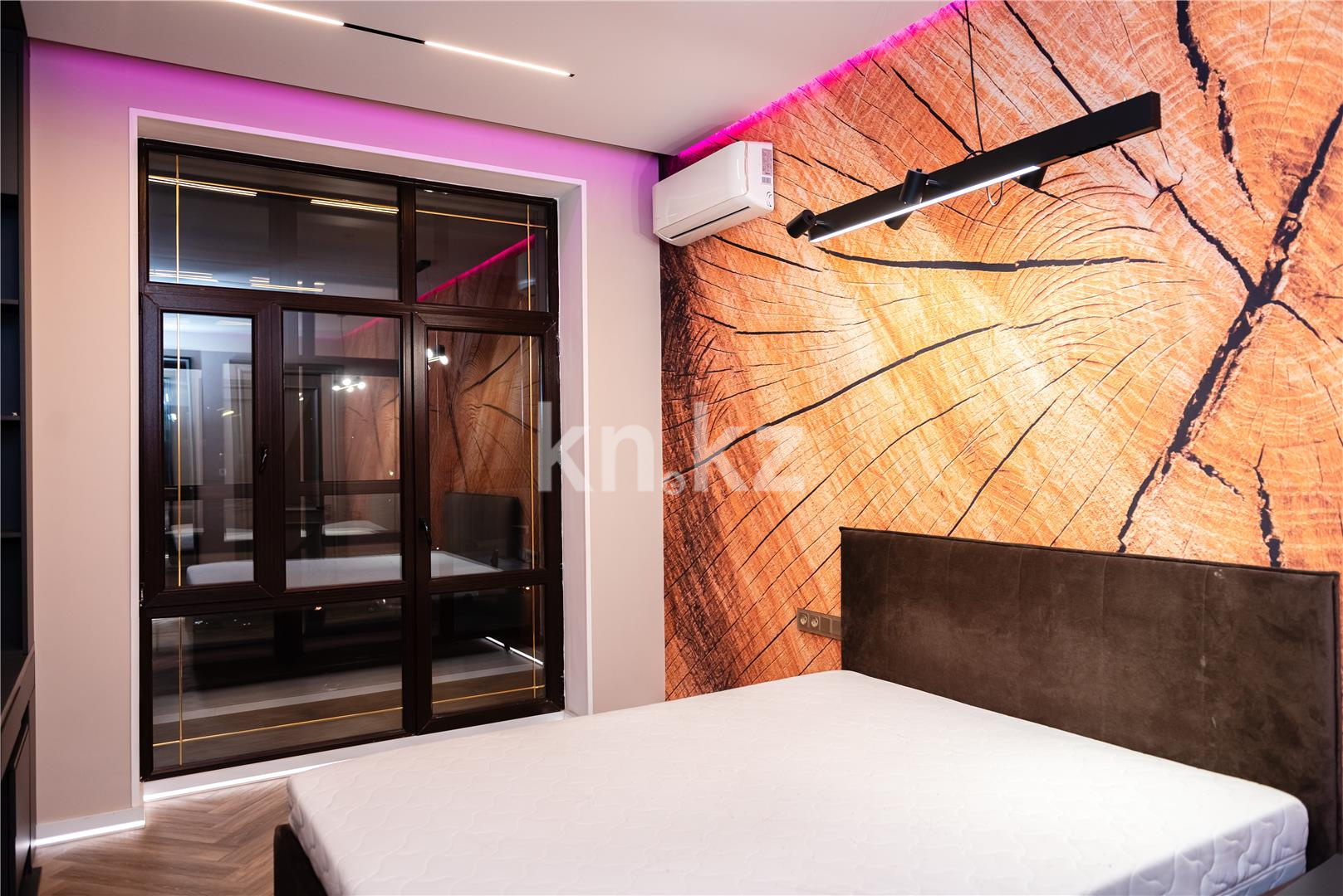 Продажа 6-комнатной квартиры, 345 м², ул. Муканова, дом  53 - Продажа  пятикомнатных квартир в Караганде фото 21 из 58