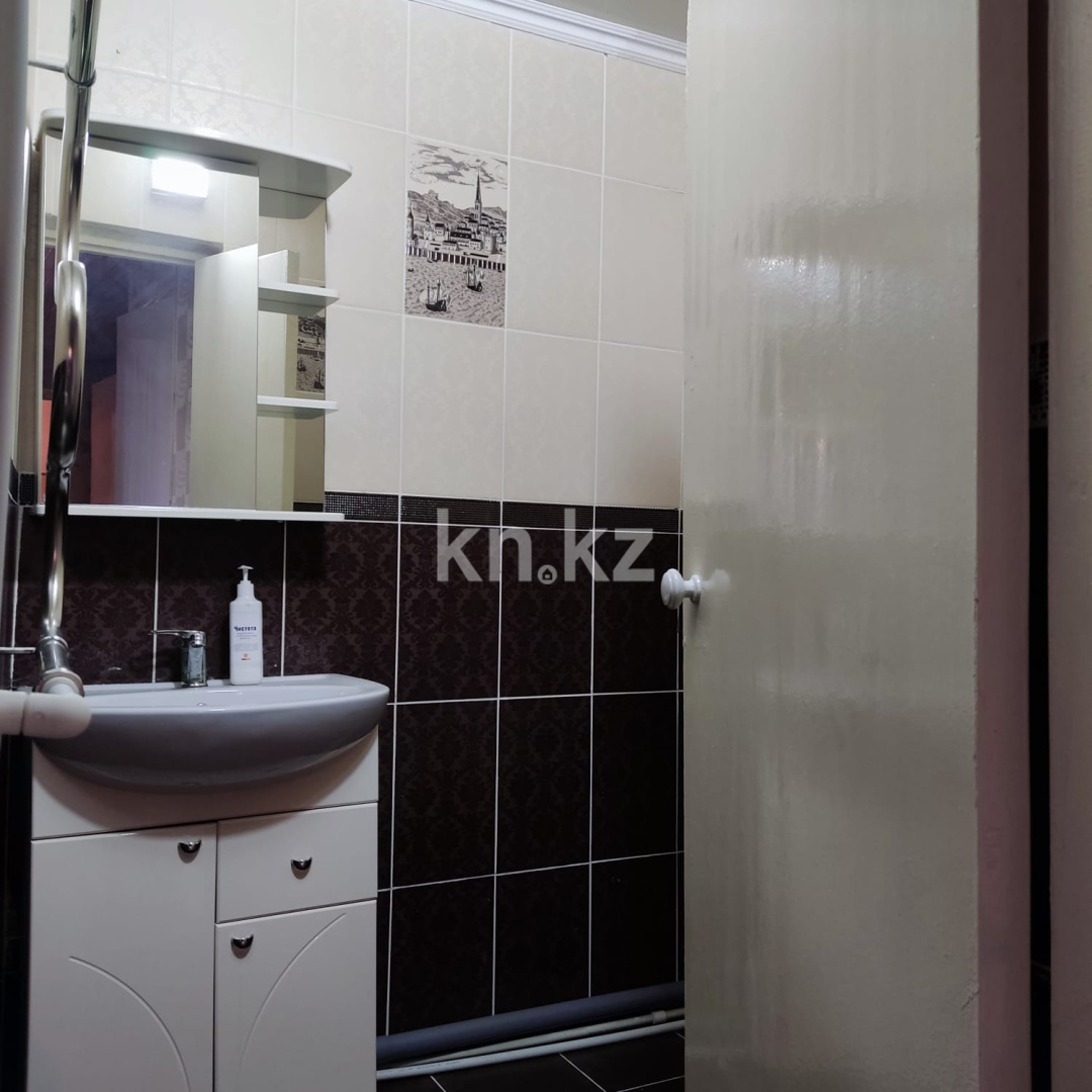 Продажа 3-комнатной квартиры, 58.5 м² в Караганде - фото 7