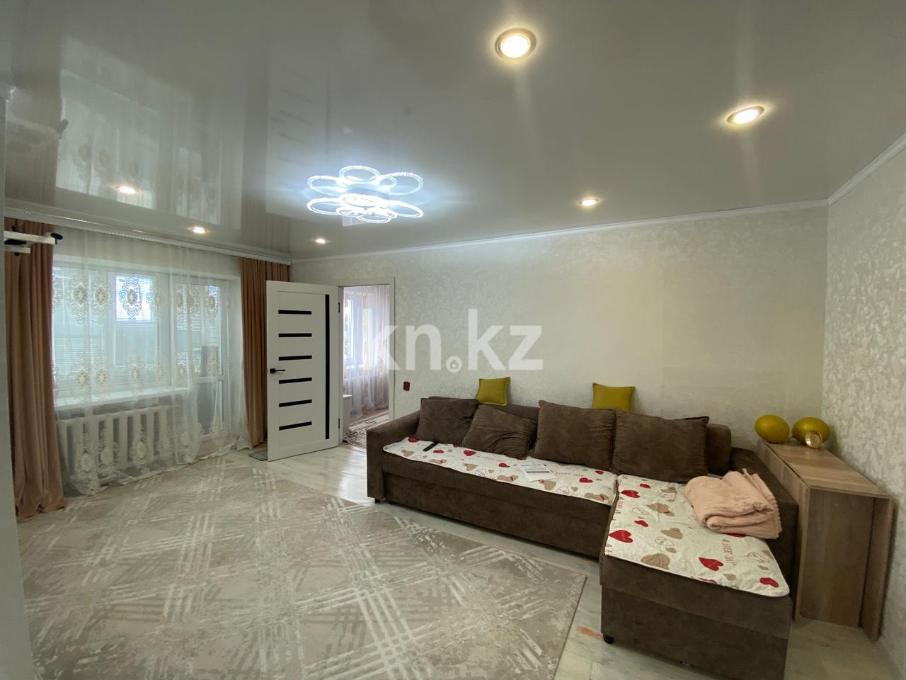 Продажа 2-комнатной квартиры, 43 м², ул. Магнитогорская, дом  2 - Продажа  двухкомнатных квартир в Караганде фото 1 из 9