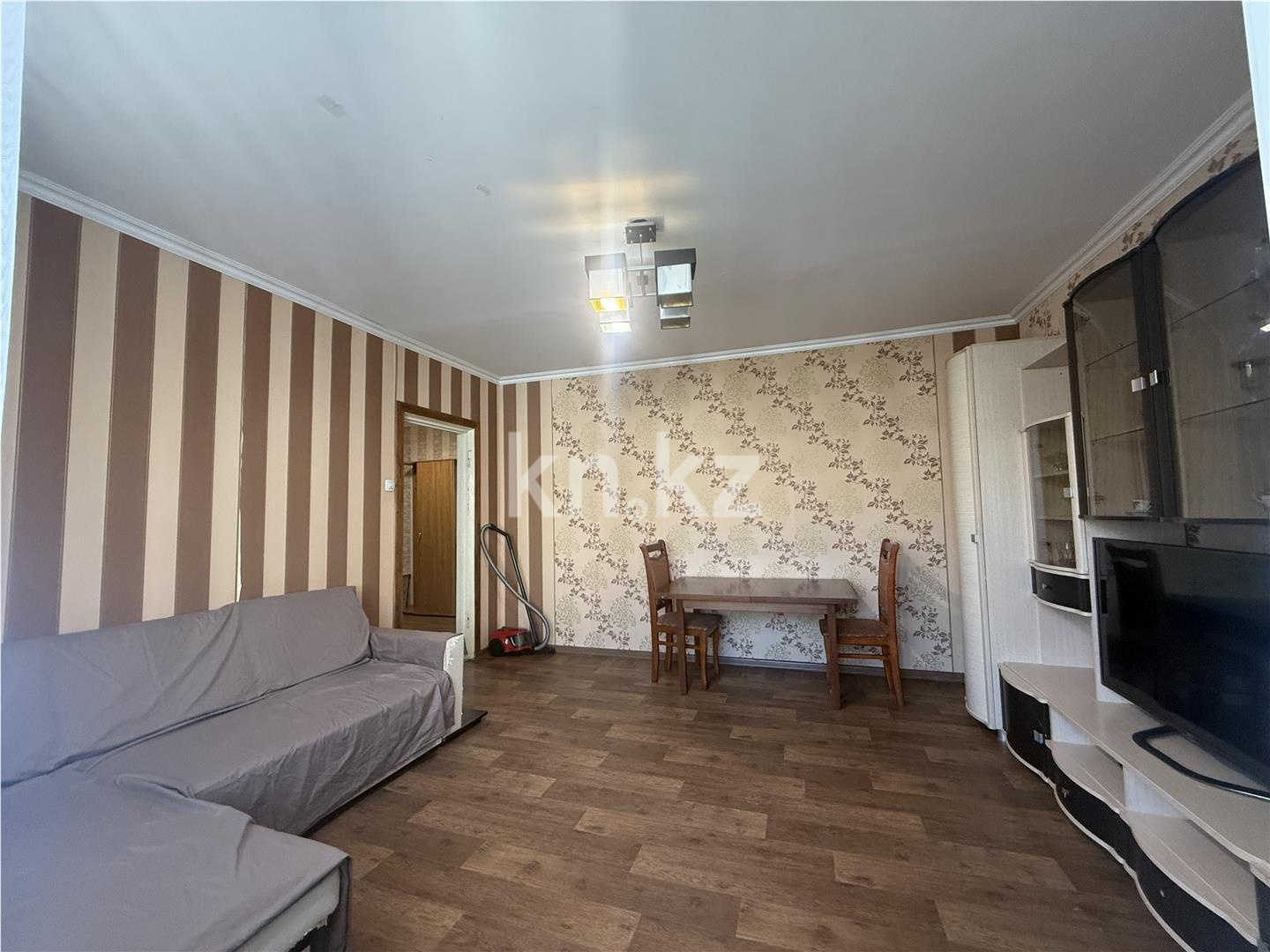 Продажа 3-комнатной квартиры, 63 м² в Караганде - фото 3