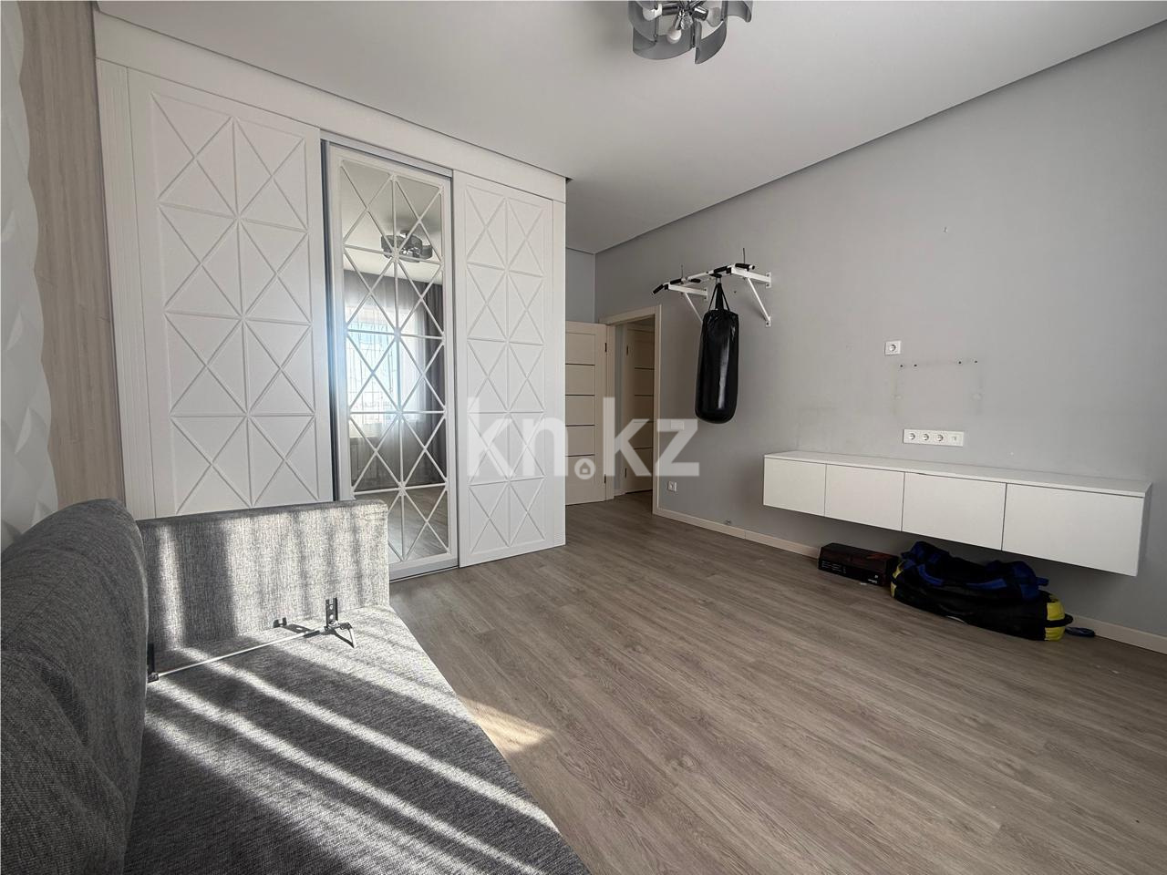 Продажа 4-комнатной квартиры, 127 м² - Продажа квартир в Караганде - страница 65 фото 18 из 27